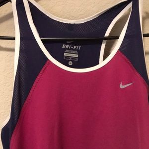 Nike Dri-Fit Medium Singlet Tank